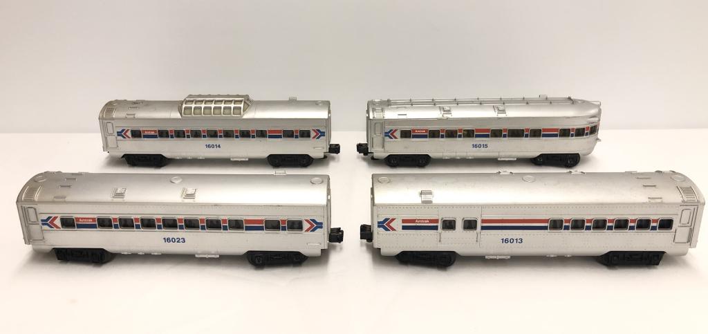 Lionel Amtrak 4 Piece Passenger Car Train Set (1 of 1)