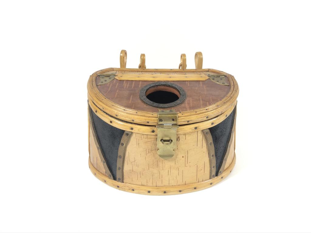 Joe E. Neale Fishing Creel: Woolwich, Maine, custom made, swing handle, center hole, brass hardware, 10 1/2 inch creel, with black & brown leather and birch bark accents.