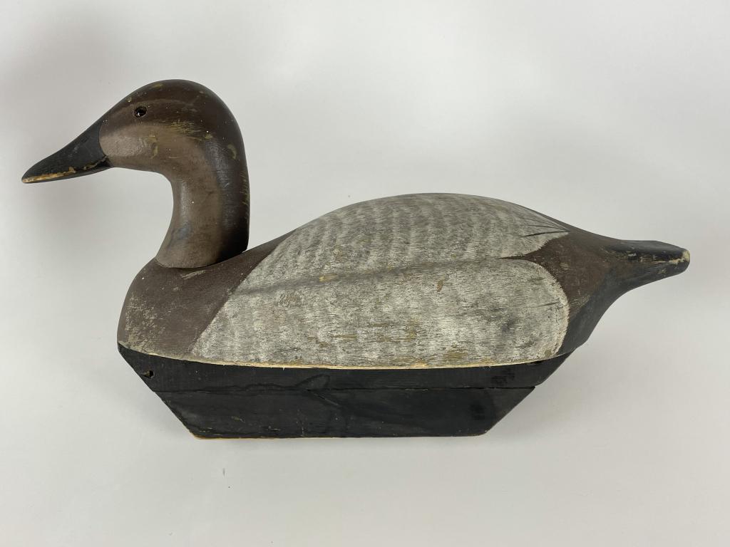 Ken Harris Working Hen Canvasback Duck Decoy (1 of 5)