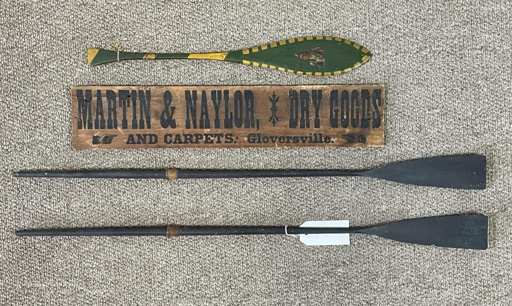 Gloversville Sign, Sculling Oars & Souvenir Paddle (1 of 3)