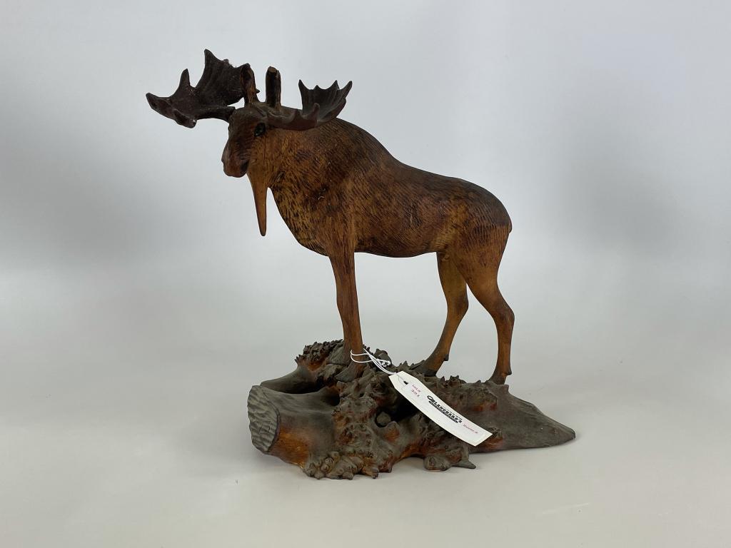 Folk Art Moose Wood Carving (1 of 4)