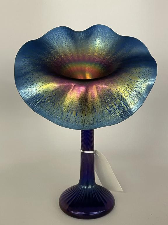 Lundberg Studios Jack in the Pulpit Vase (1 of 3)