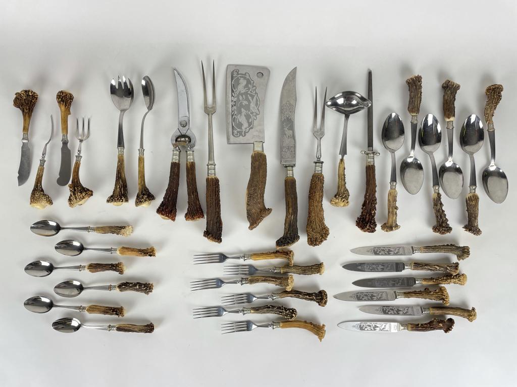 German Stag Handled Cutlery Set (1 of 12)