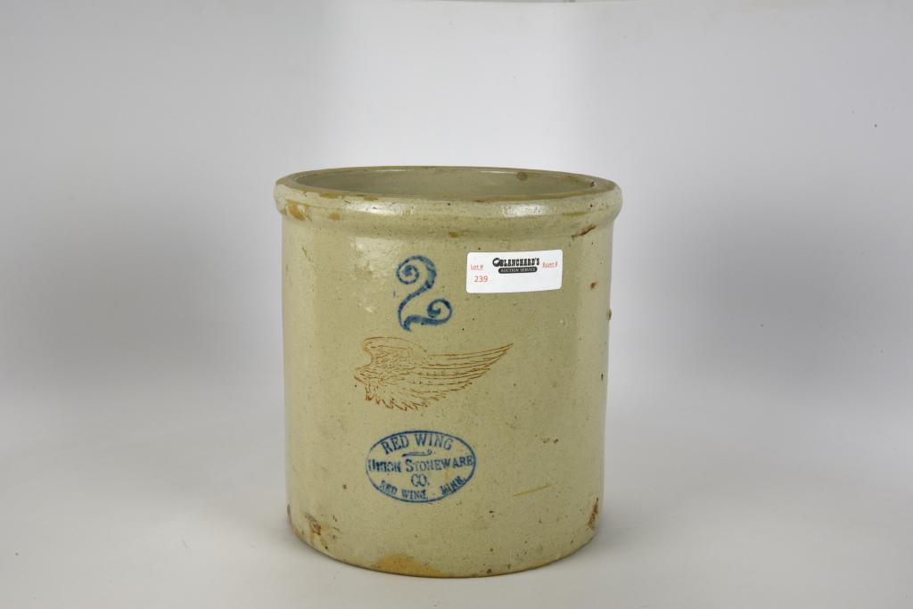 Redwing Union Stoneware Co. 2 Gallon Crock (1 of 4)