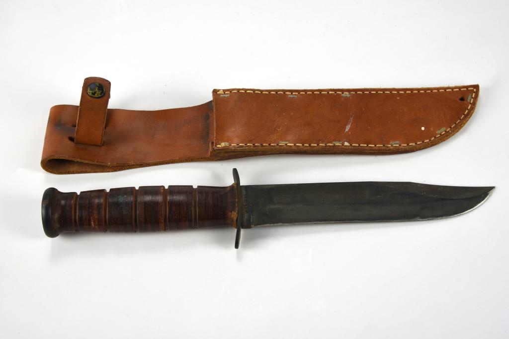 Kabar Fixed Blade Knife (1 of 2)