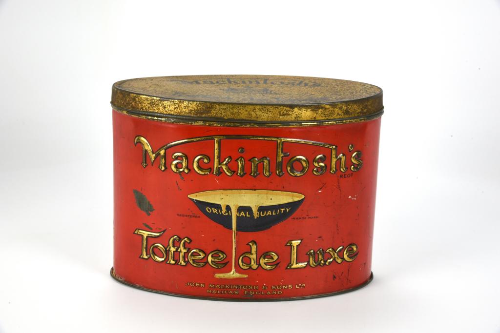 Mackintosh's Toffee De Luxe Oval Advertising Tin (1 of 2)