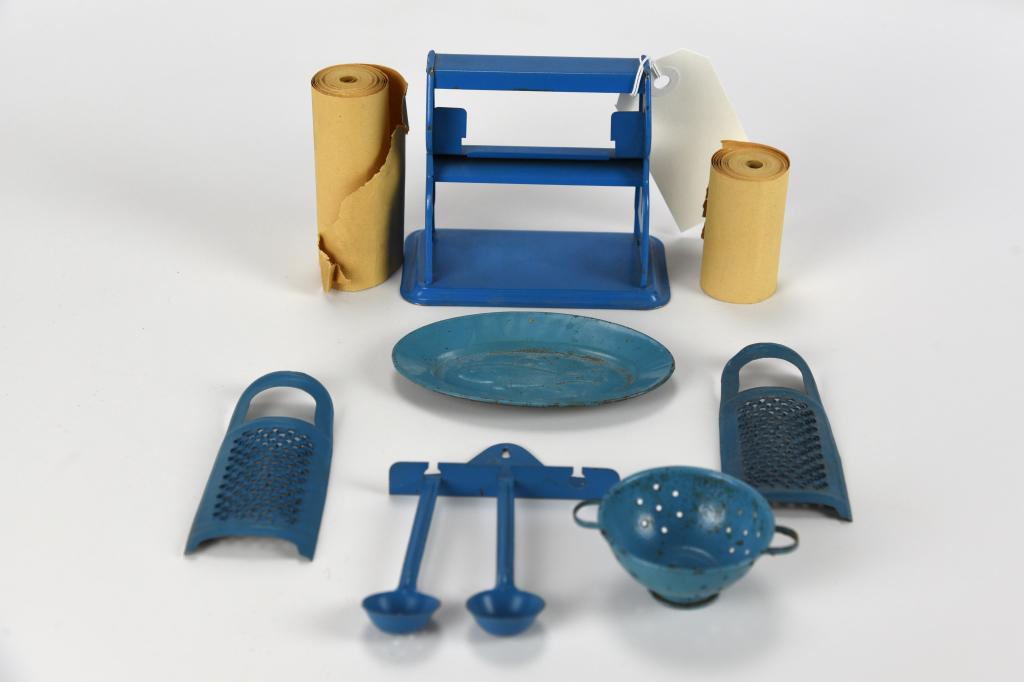 Dollhouse Kitchen Blue Agateware - 8 Pieces (1 of 2)