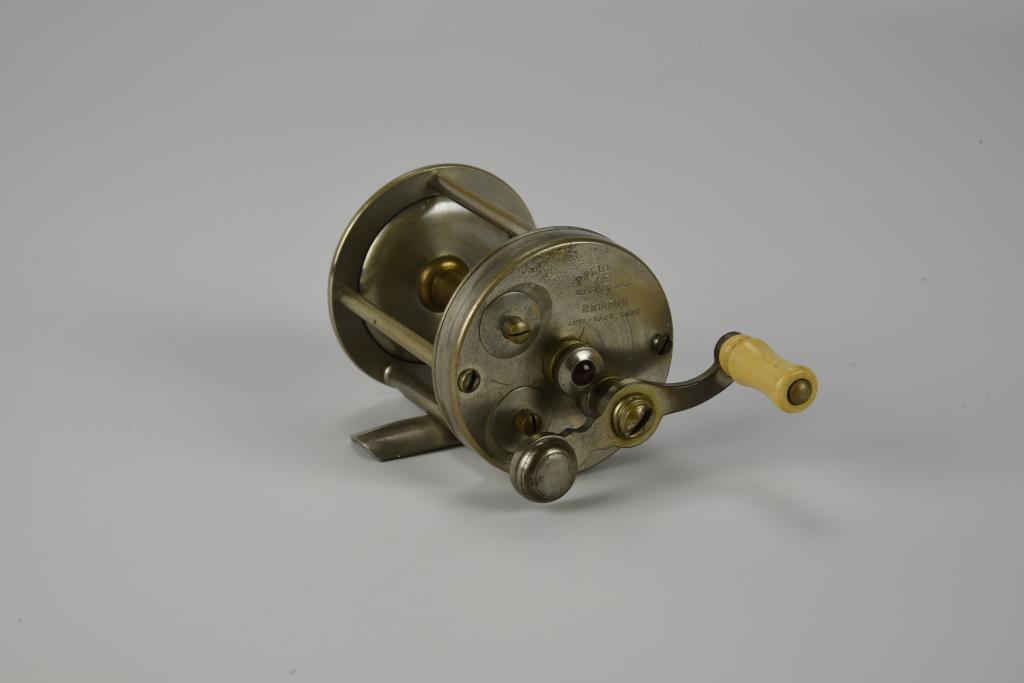 Pflueger Redifor Casting Reel (1 of 3)