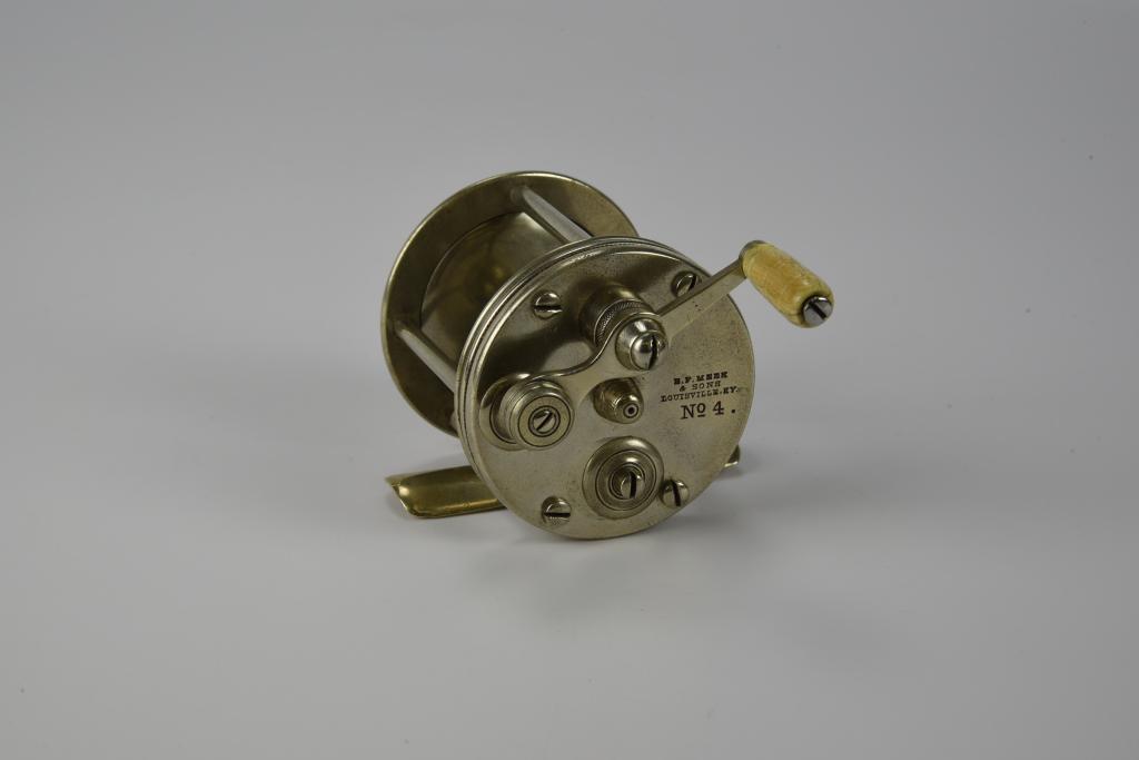 B.F. Meek & Sons No. 4 Casting Reel (1 of 4)