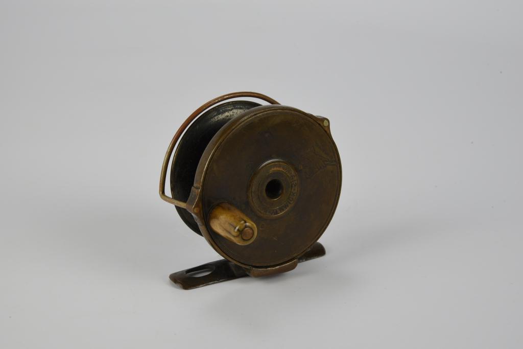Early Hardy Frameless Trout Reel (1 of 3)