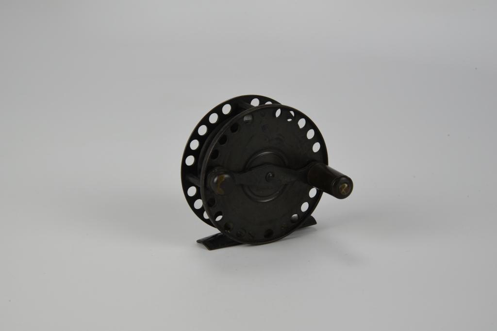 Julius Vom Hofe Perforated Trout Reel (1 of 4)