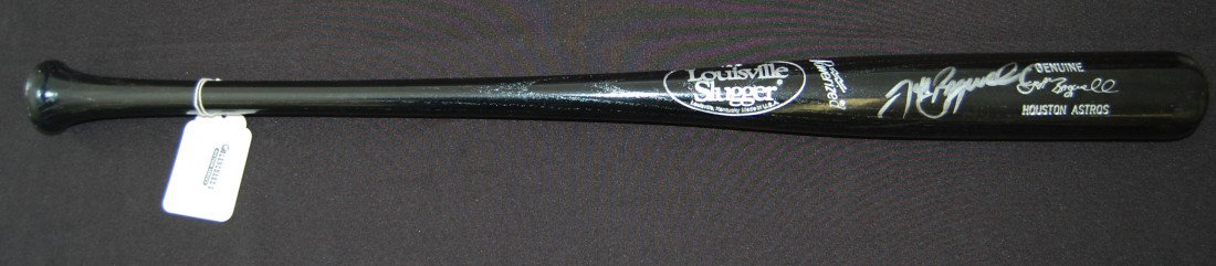 Louisville Slugger Autographed and signed bat: Autographed and signed by Jeff Bagwell, Houston Astros