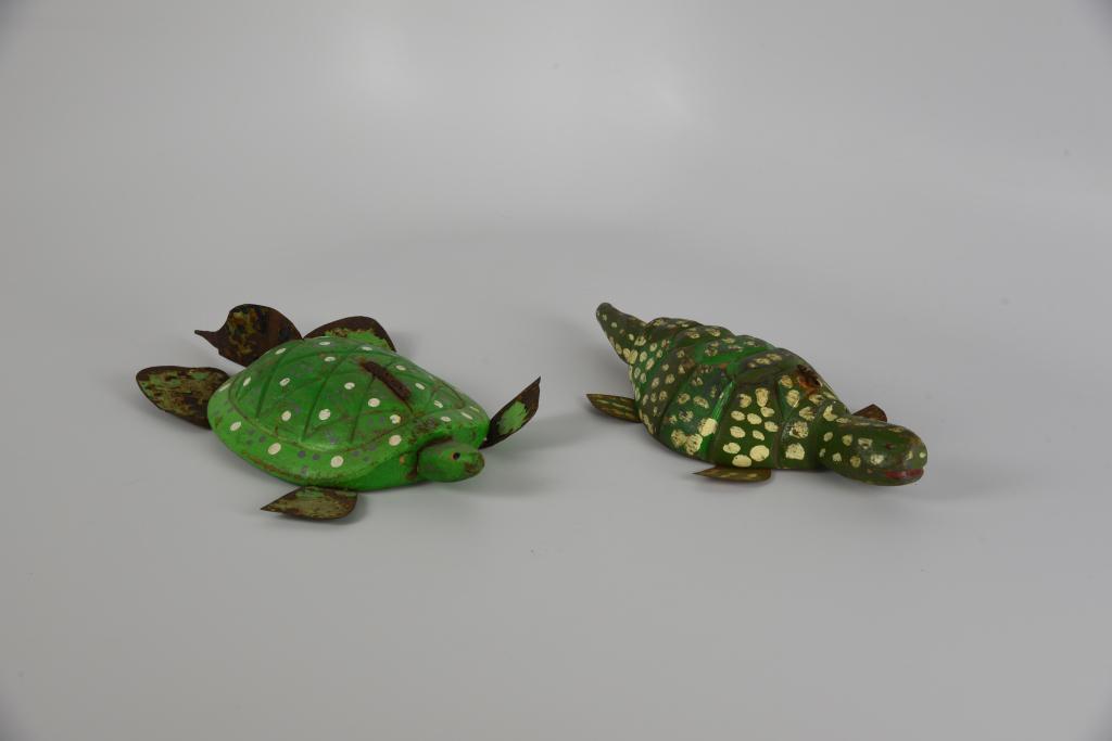 2 Turtle Ice Fishing Decoys (1 of 5)