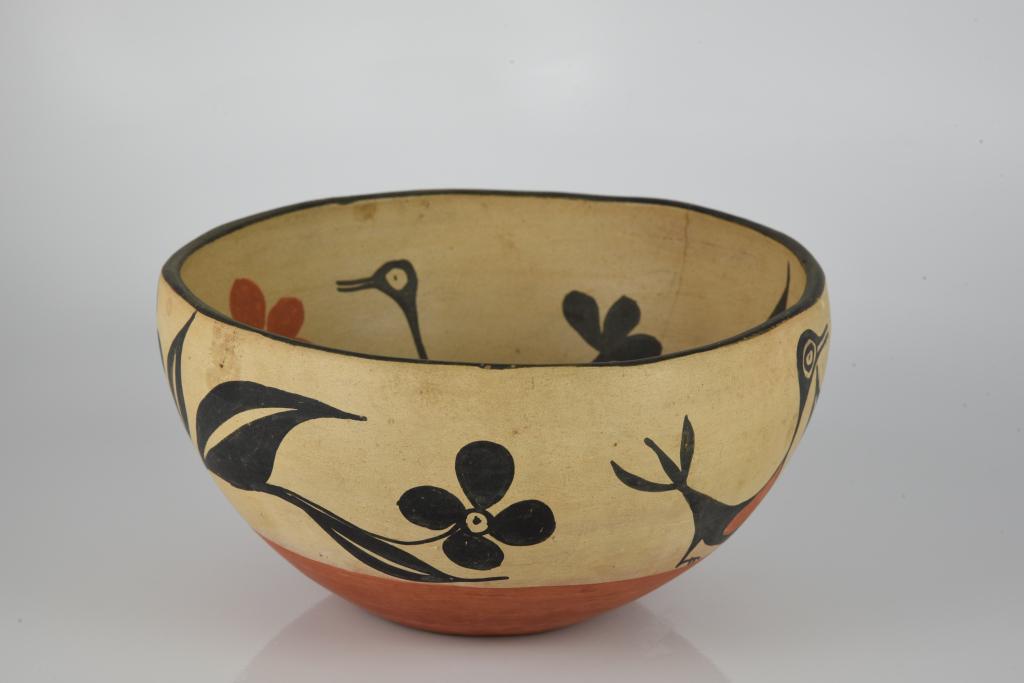 Southwest Pottery Bowl w/ Birds (1 of 4)