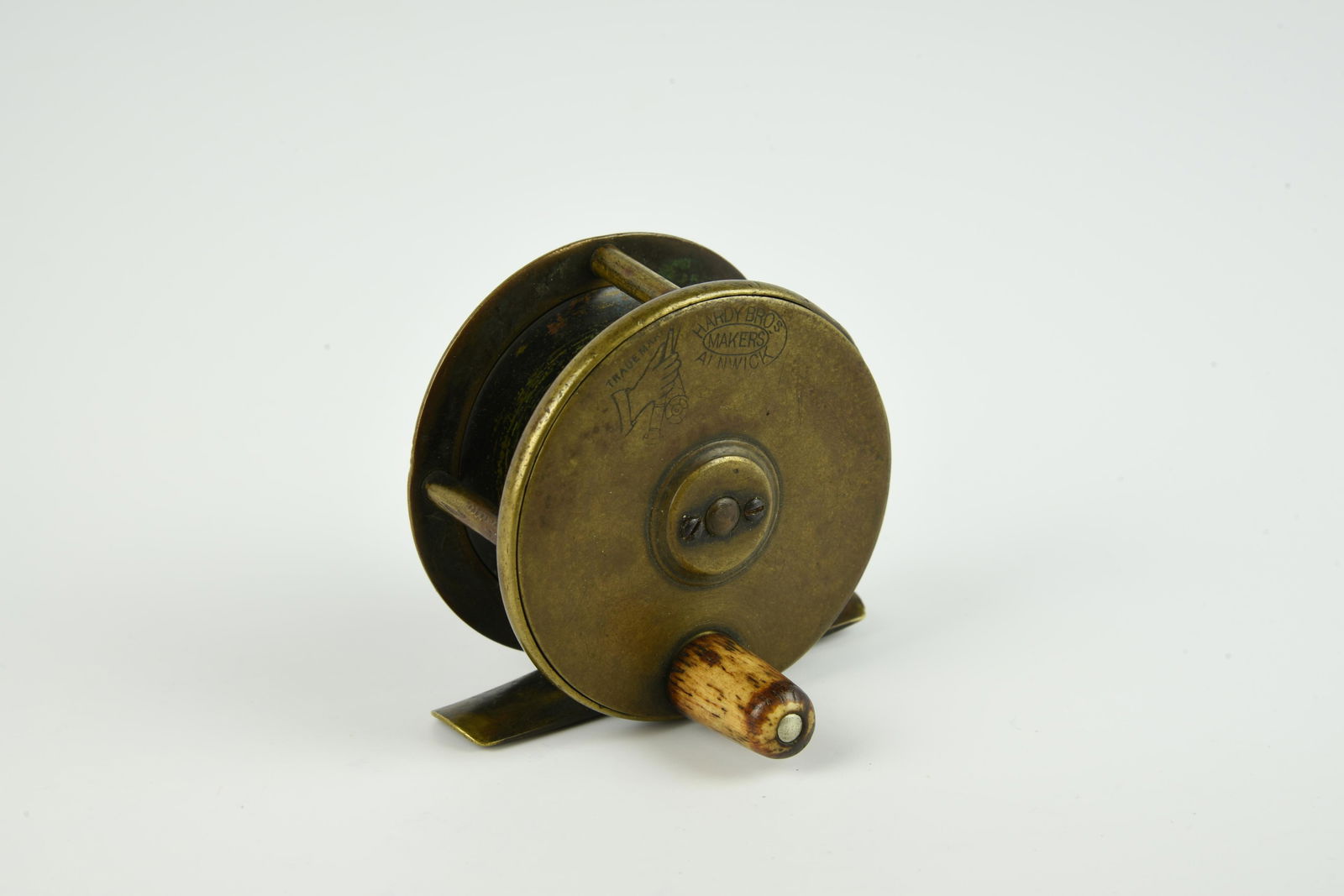 Hardy Brass Trout Reel (1 of 4)