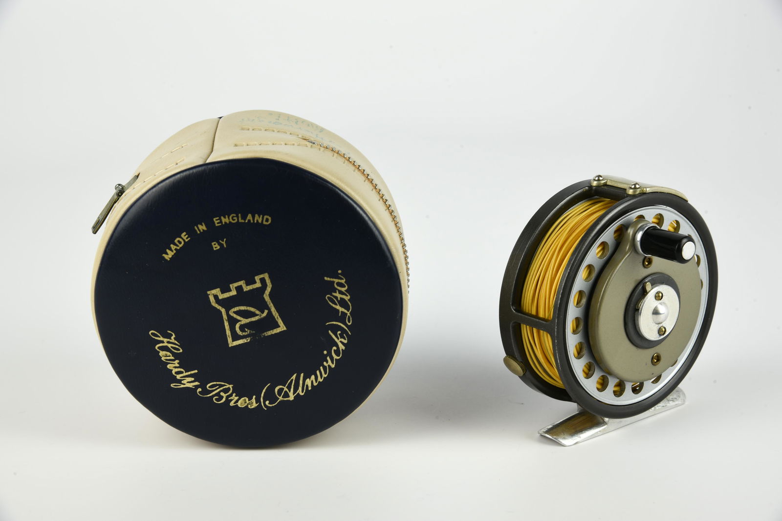 Hardy Featherweight Multiplier Fly Reel (1 of 5)
