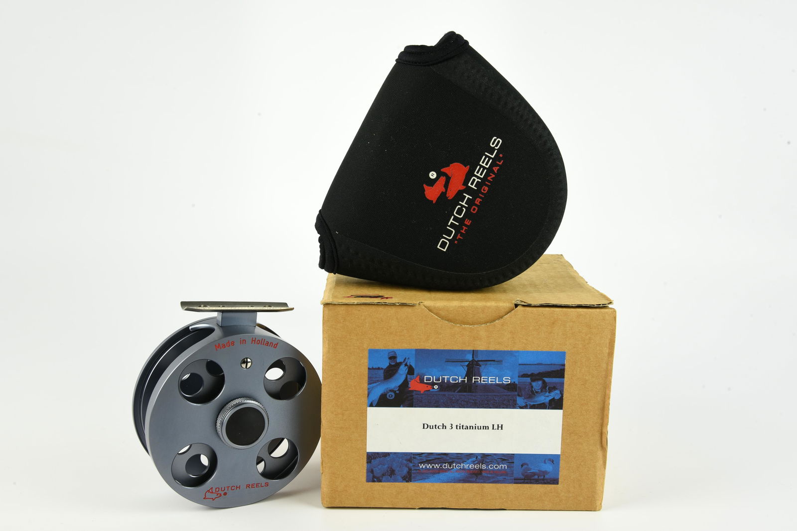 Ari ‘t Hart Dutch III Titanium Salmon Reel: 3 3/4” diam, left hand wind, titanium reel foot, unique adjustable drag. Unused Ex condition in the correct marked shipping box.