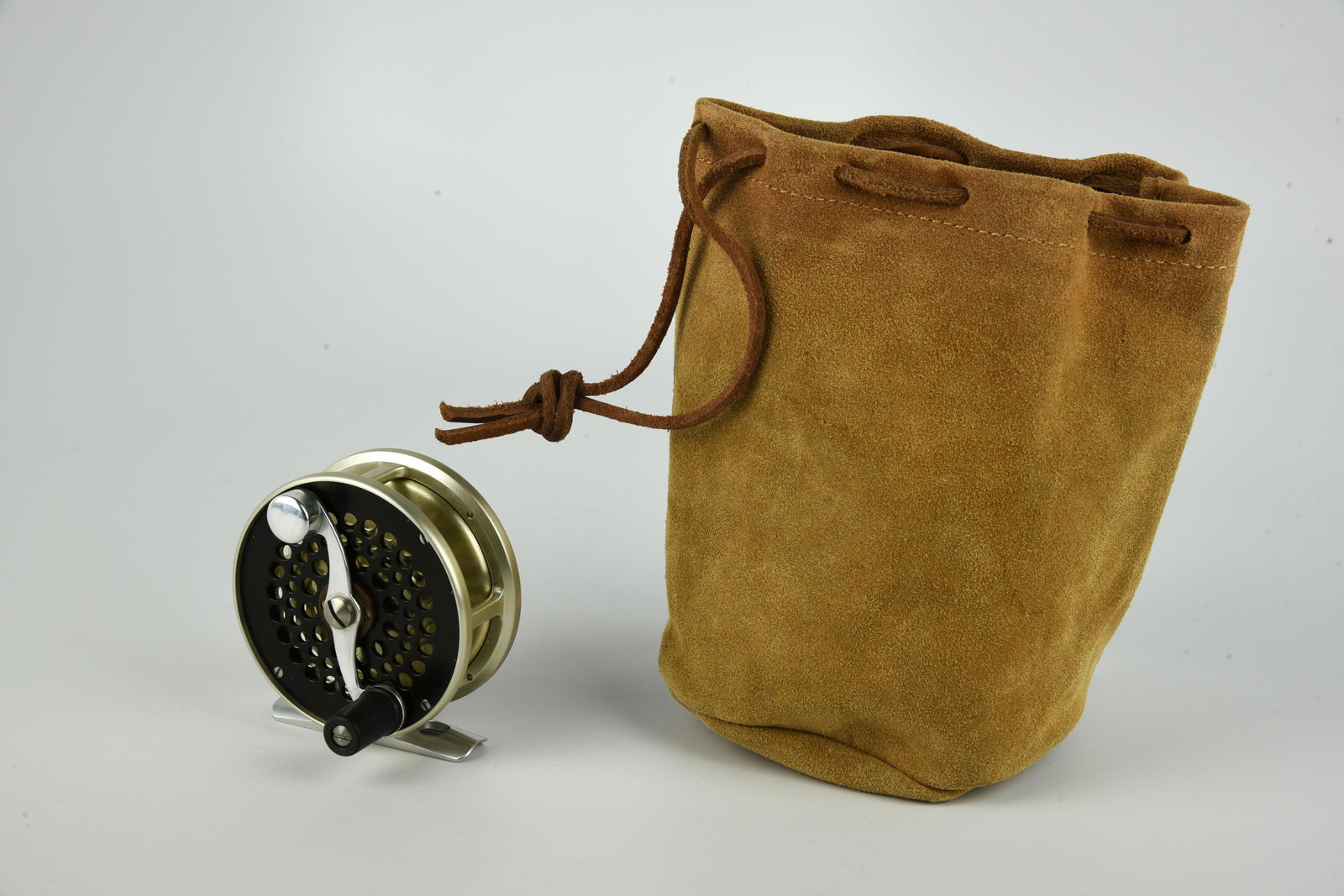 Bogdan Baby Trout Reel (1 of 4)