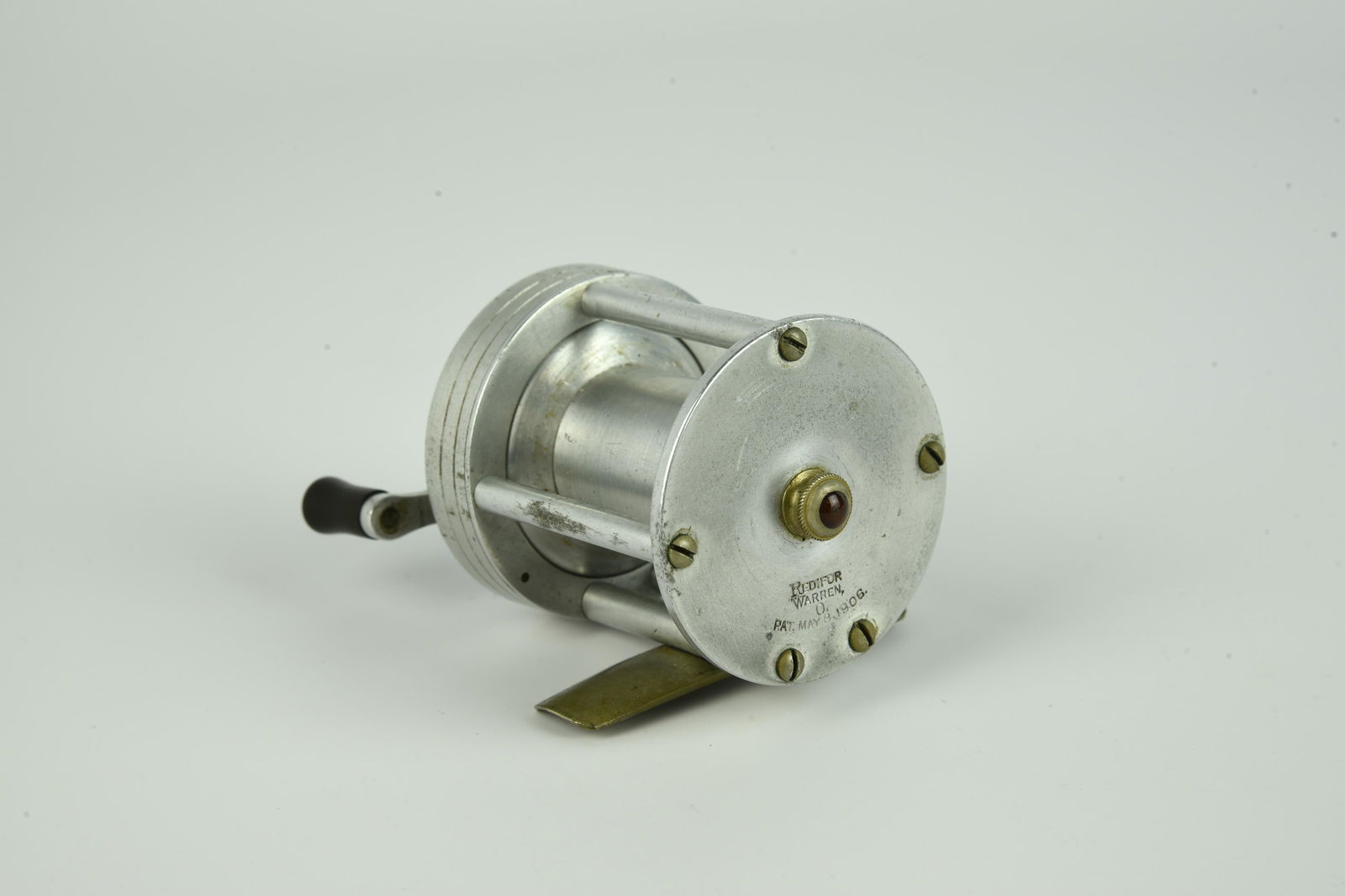 Redifor Aluminum Casting Reel (1 of 4)
