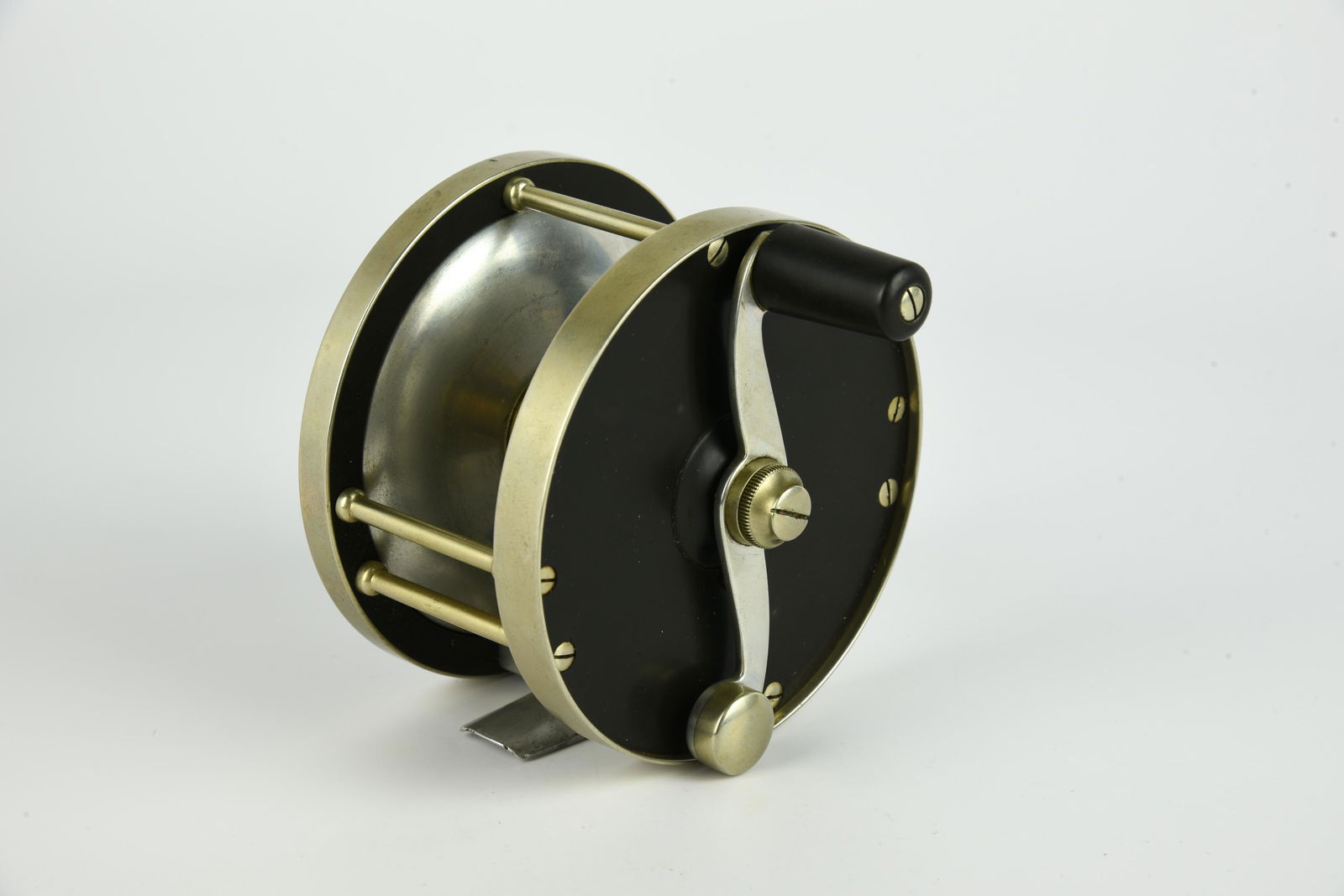 Zwarg Model 400 Laurentian 4/0 Salmon Reel (1 of 5)