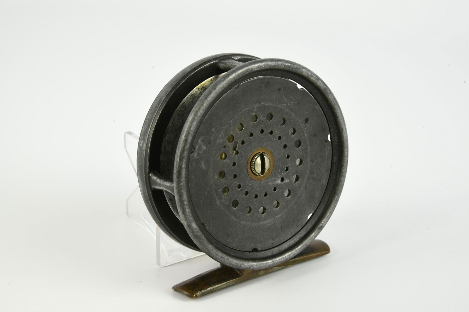 Hardy Brass-Face Perfect Fly Reel (1 of 3)