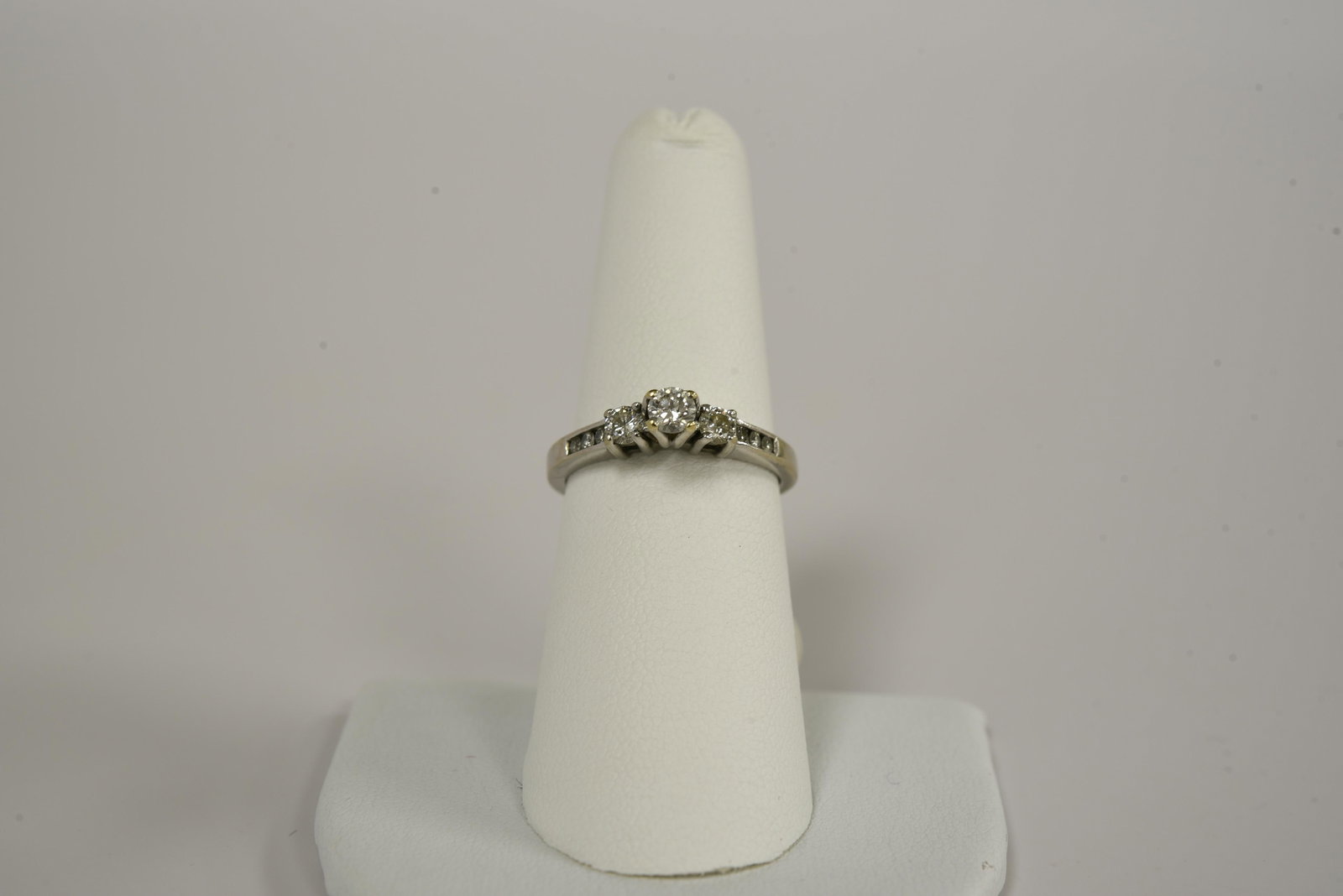 14kt White Gold Diamond Ring (1 of 4)