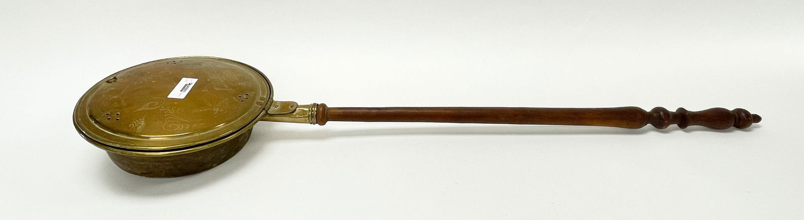 Early American Brass Bed Warming Pan (1 of 3)