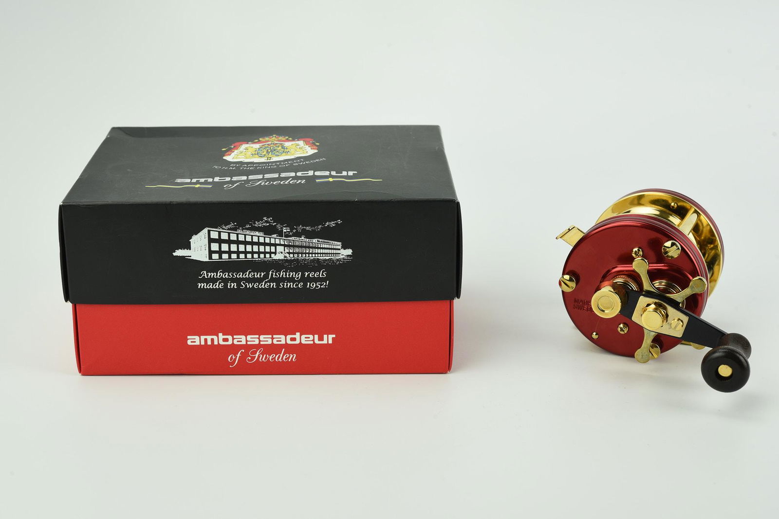 Ambassadeur Exclusive Collection Casting Reel (1 of 4)