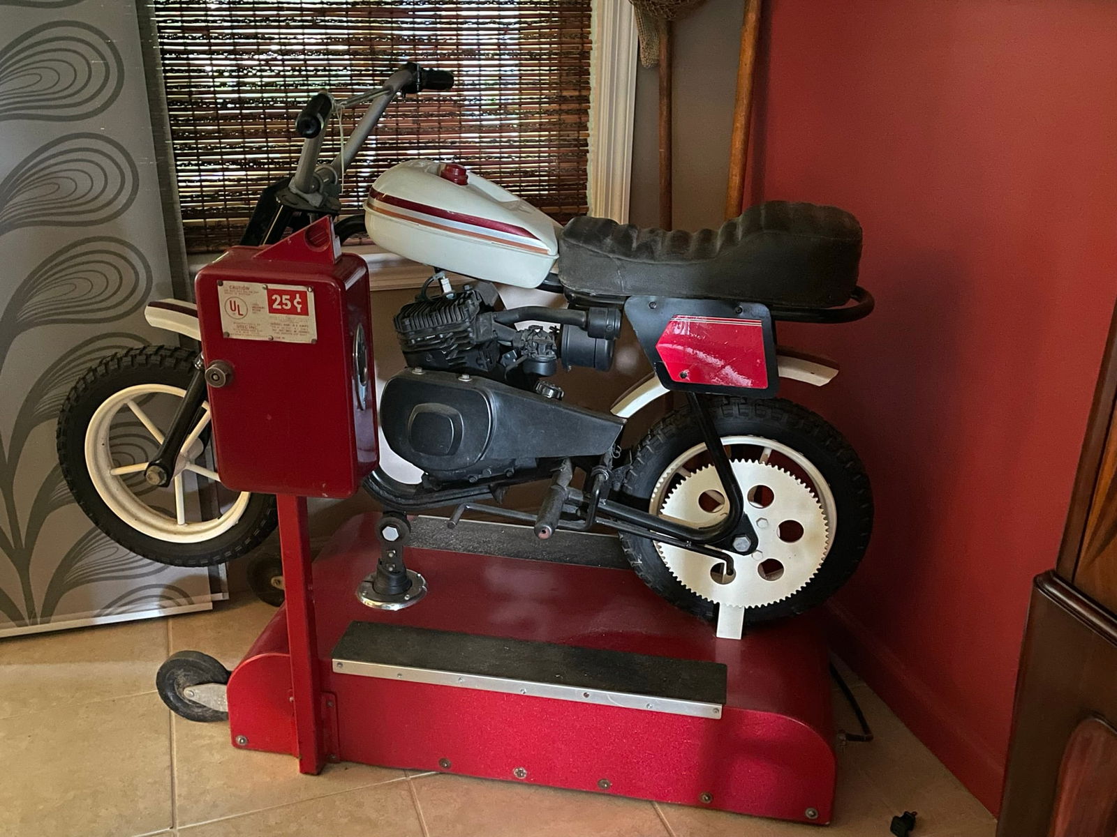 Children's Coin-Operated Motorcycle Ride (1 of 10)