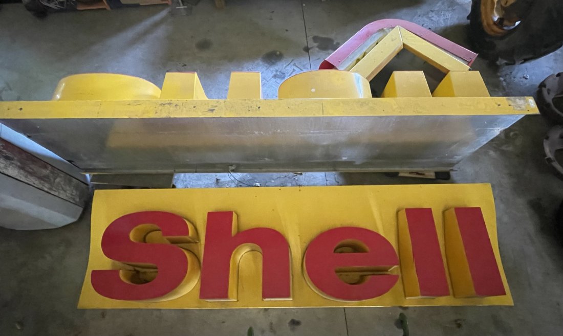 Shell Station Outdoor Advertising Signs (1 of 3)