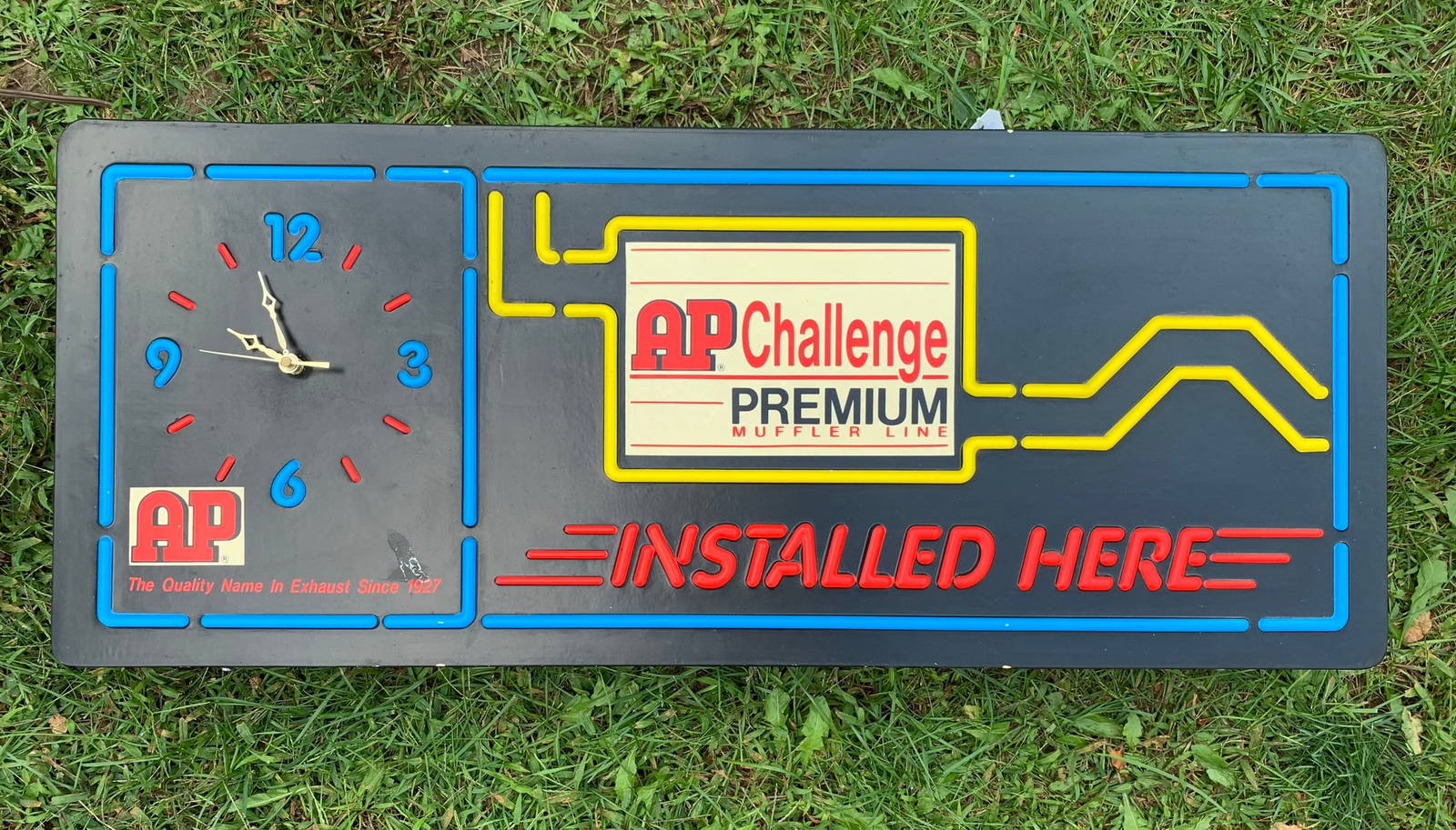 Ap Muffler Lighted Sign And Clock Auction