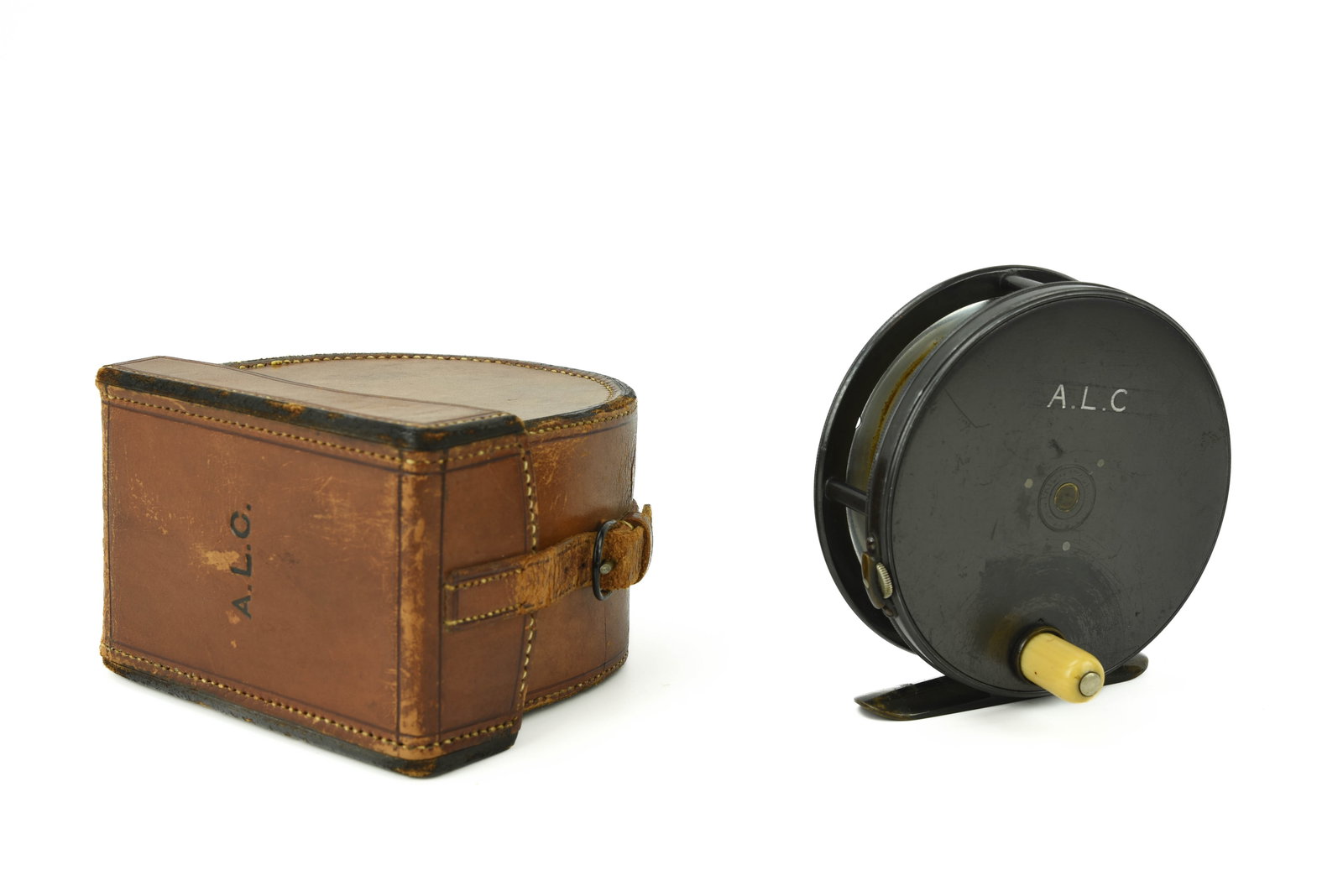 Hardy 3 7/8 Perfect Reel (1 of 5)