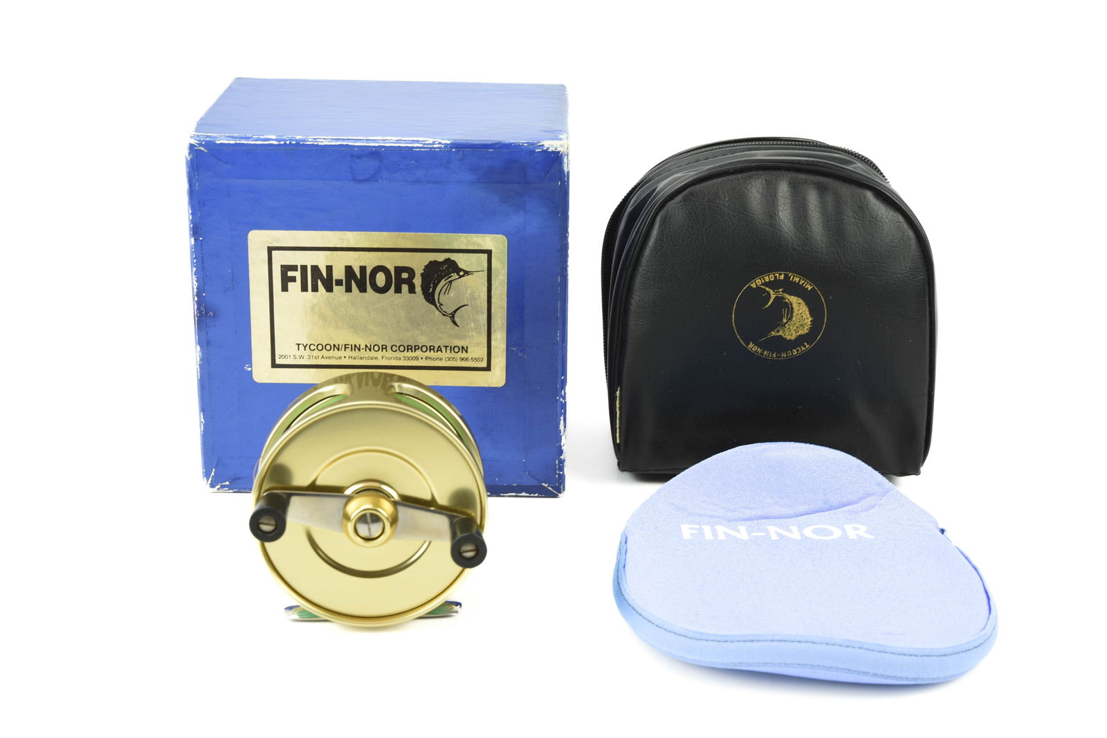 Fin-Nor No.2 Anti-Reverse Saltwater Reel: Set for left hand wind, dual grasp handle, crisp sounding click on retrieve and silent drag, Ex condition, spooled with line. With a blue Fin-Nor reel pouch and neoprene case in the original marked bo