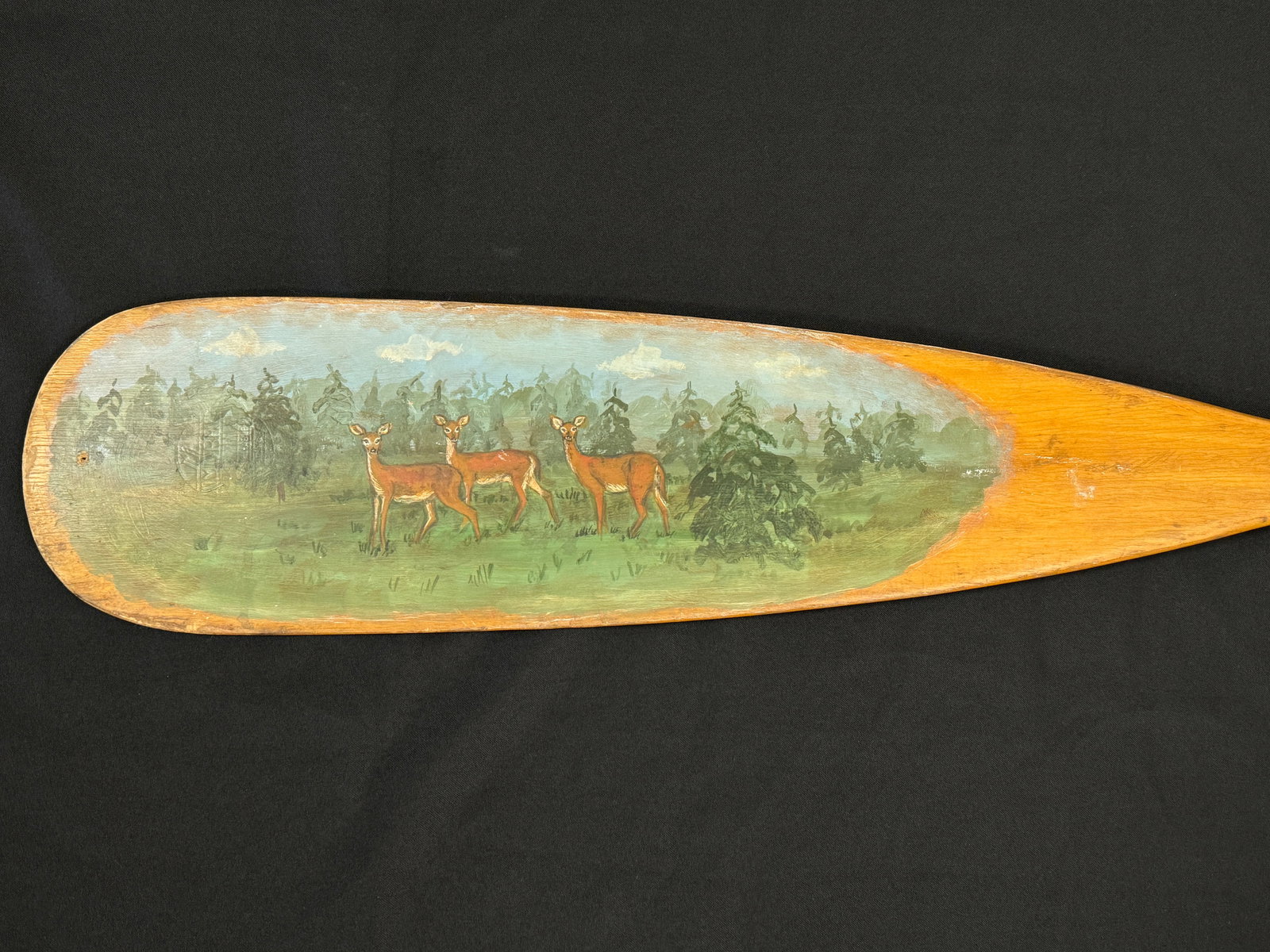 Canoe Paddle with Painted Whitetail Deer (1 of 3)