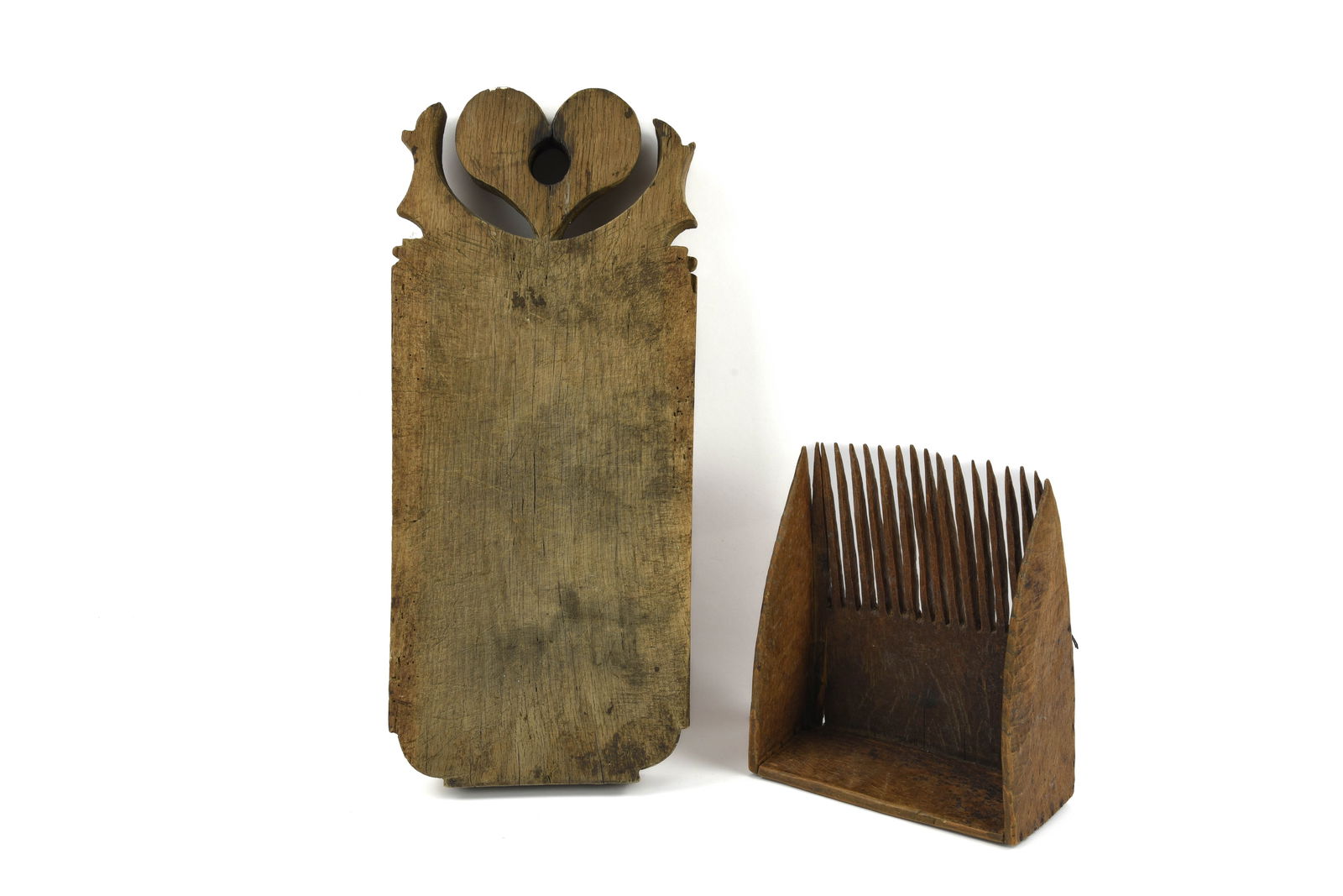 Early Wooden Cutting Board & Cranberry Picker (1 of 2)