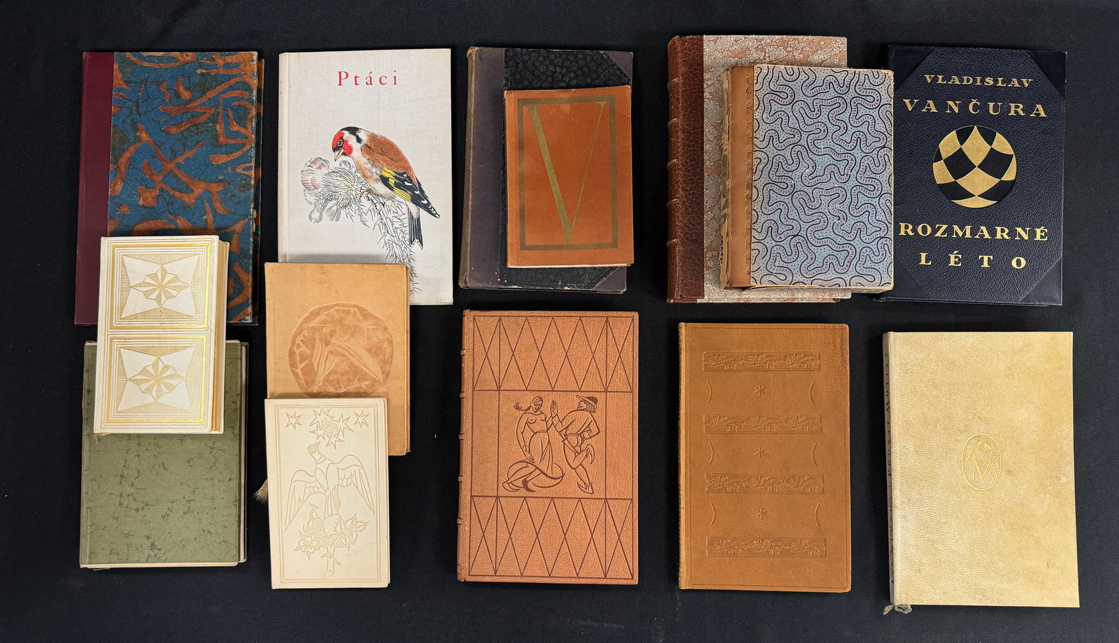 Fine Czech printing and binding, 1913-1934, etc: 14 volumes. Borovsky, Karel Havlicek. Brixenske Basne. Tyrolske Elegie. Krest. Svateho Vladimira. Kral Lavra. Fragmenty. Roudnici, 1913. Duodecimo, orig. gilt-stamped simulated vellum. Orig. box. Very