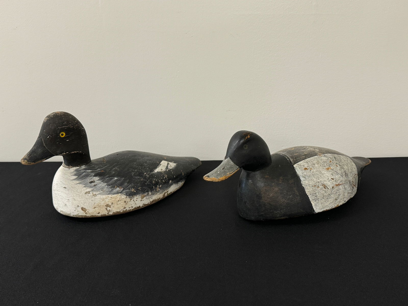 2 St. Lawrence River Working Duck Decoys (1 of 7)