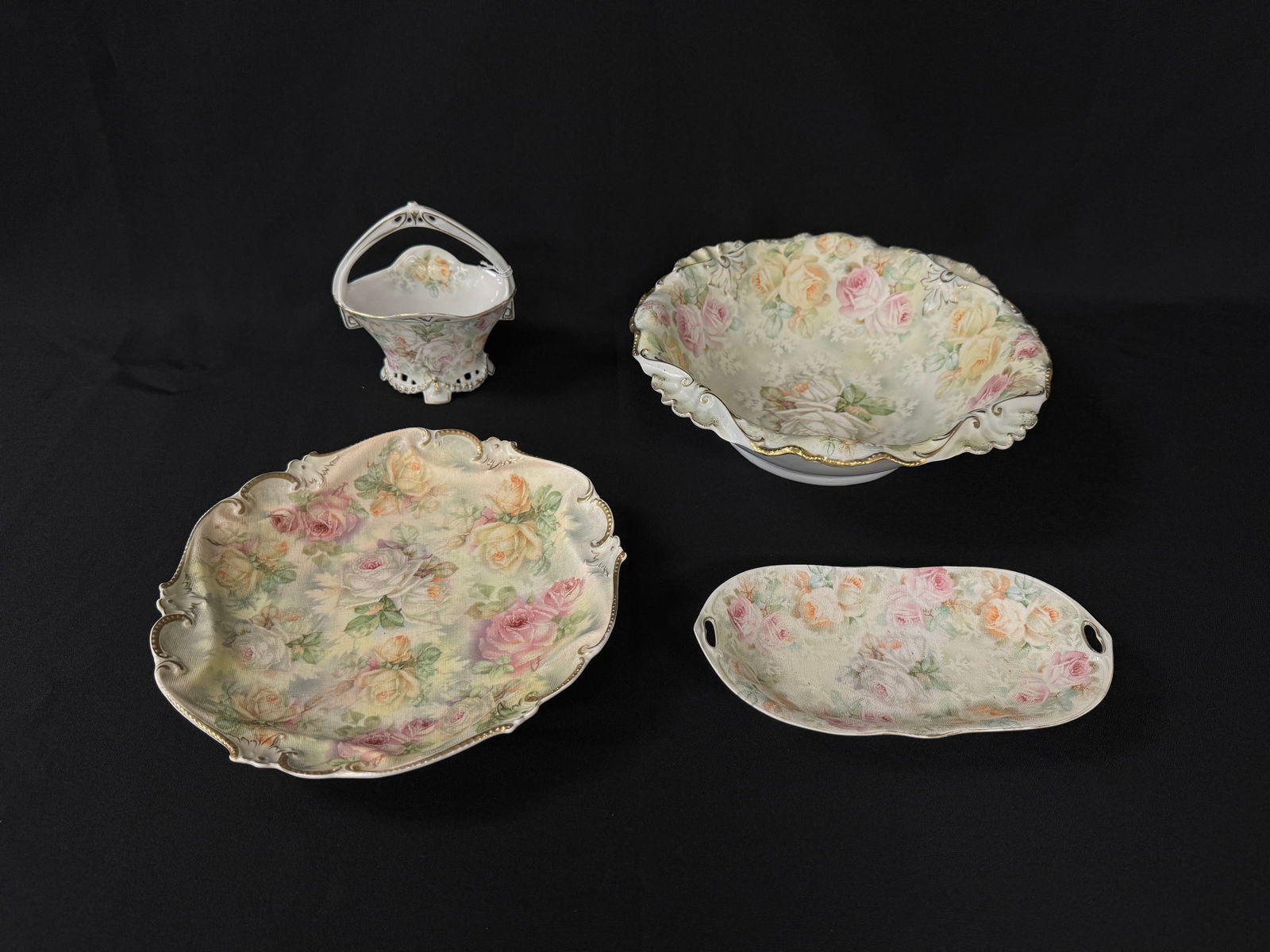 Royal Bayreuth Rose Tapestry - 4 Pieces (1 of 6)