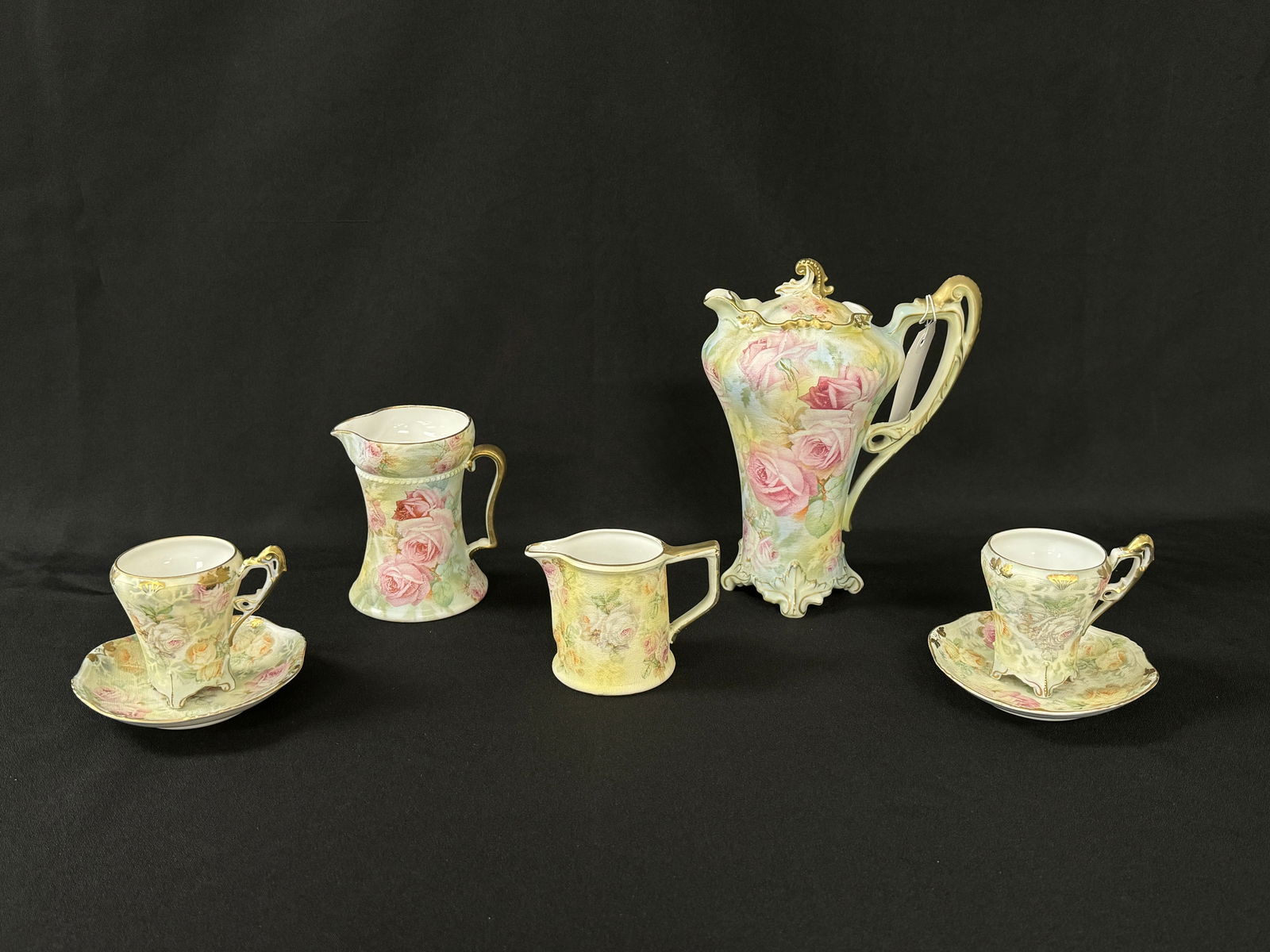 Royal Bayreuth Rose Tapestry - 7 Pieces (1 of 6)