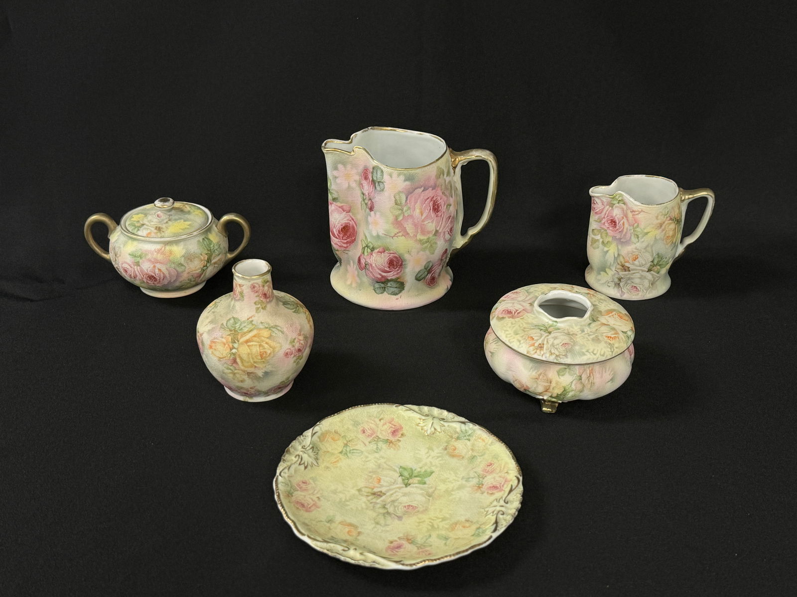 Royal Bayreuth Rose Tapestry - 6 Pieces (1 of 4)