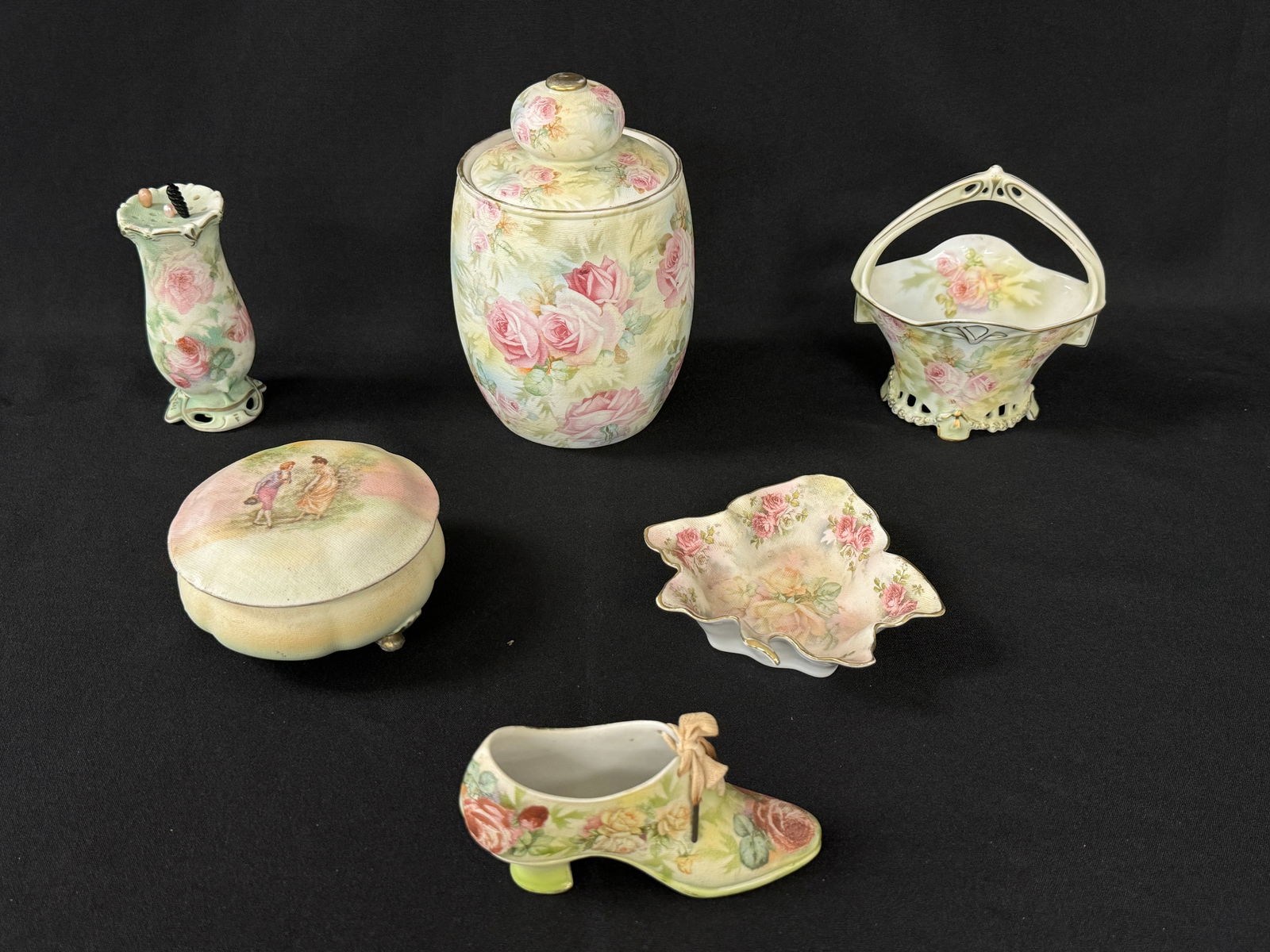 Royal Bayreuth Rose Tapestry - 6 Pieces (1 of 4)