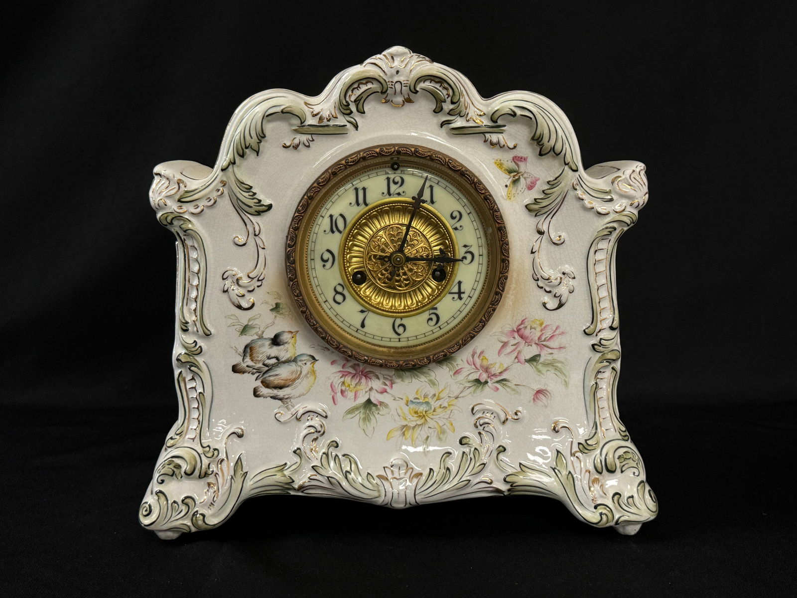 Royal Bonn Waterbury Parlor No. 74 Clock (1 of 4)