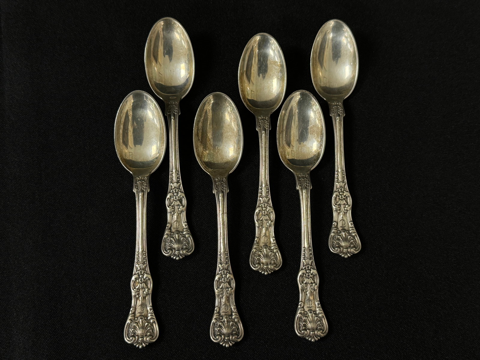6 Tiffany and Co. Small Spoons - 5.2 troy oz: 4 5/8" long