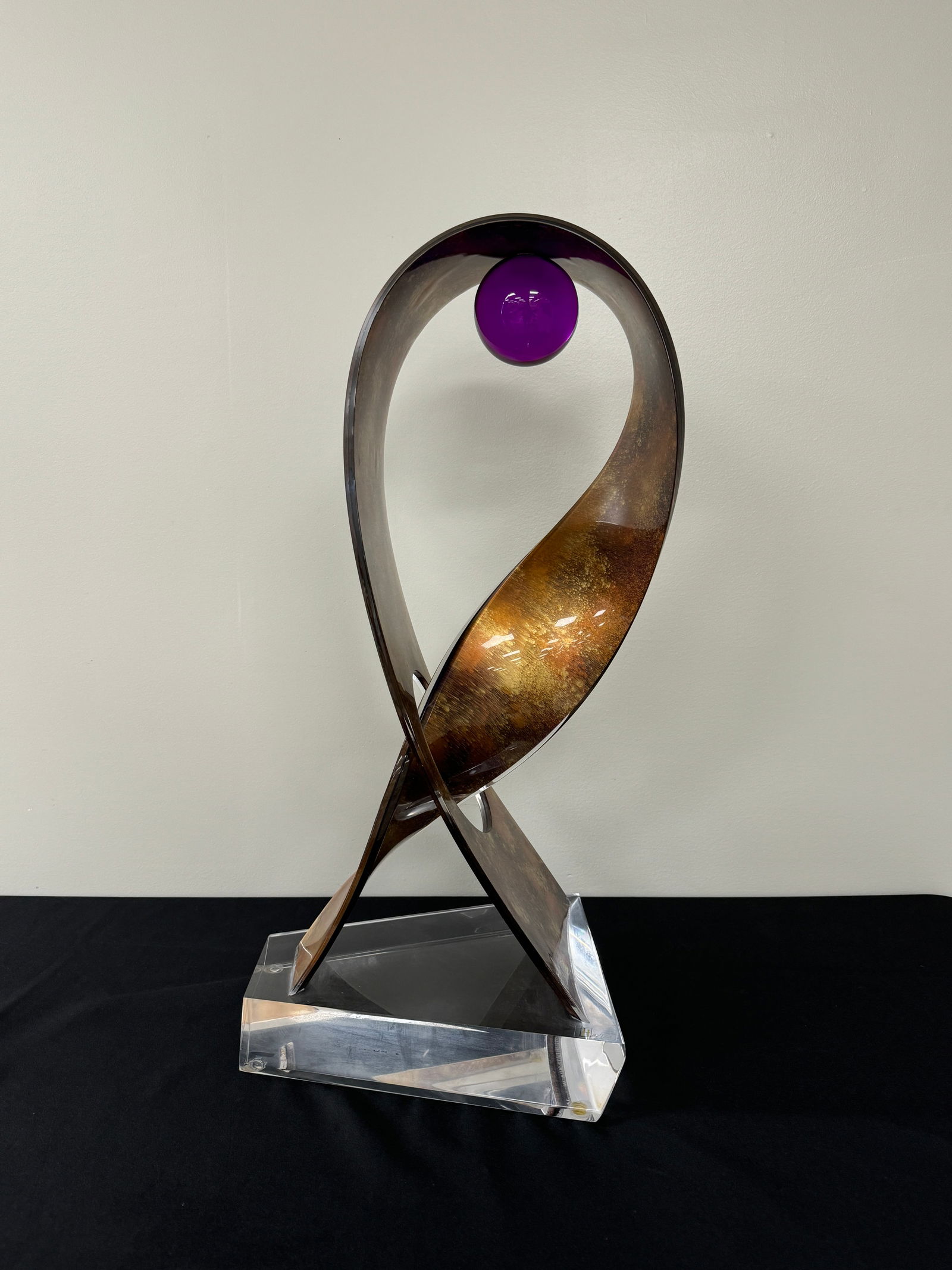 Shlomi Haziza Acrylic Sculpture (1 of 4)