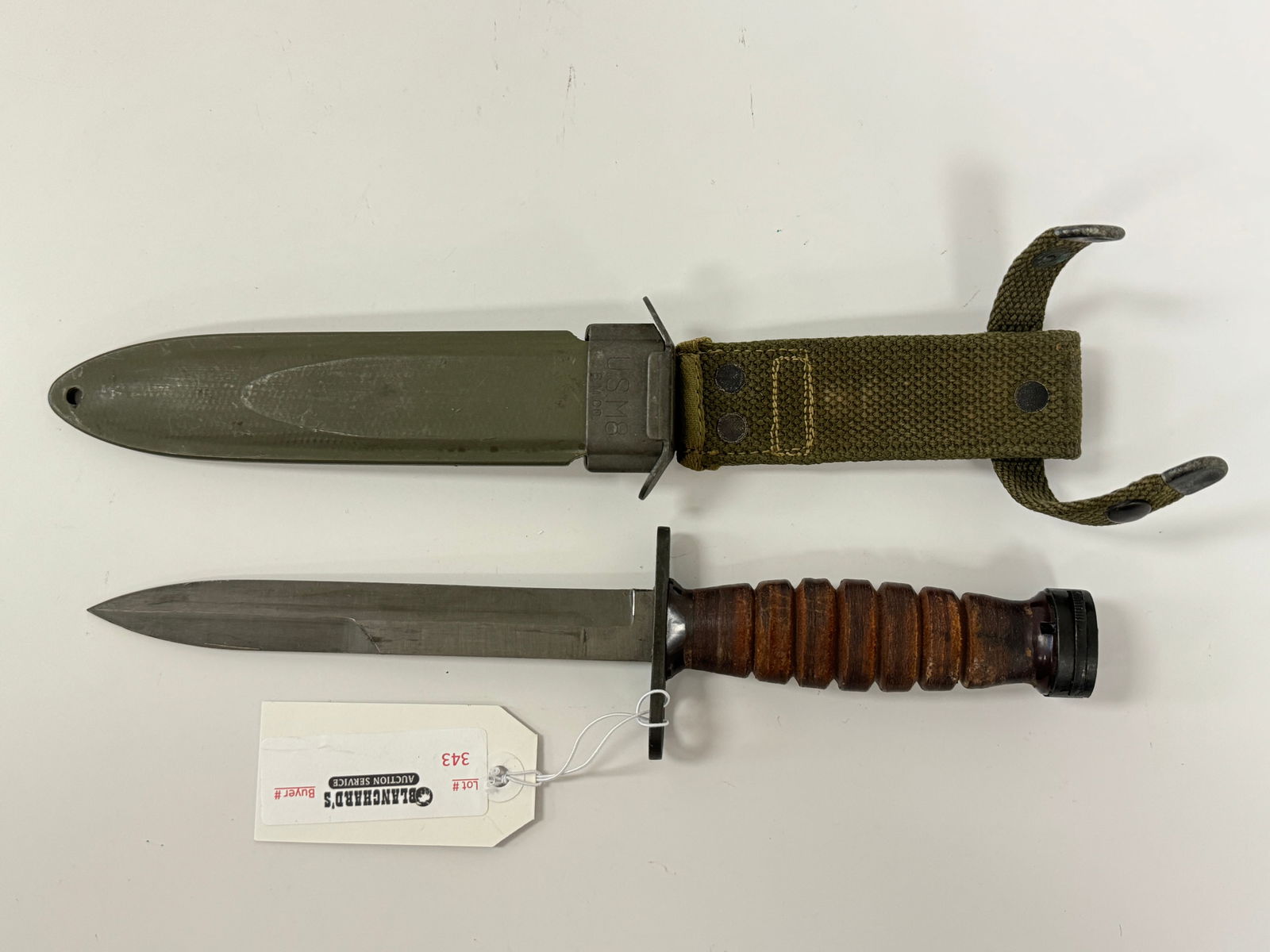 U.S. M8 Military Knife (1 of 3)