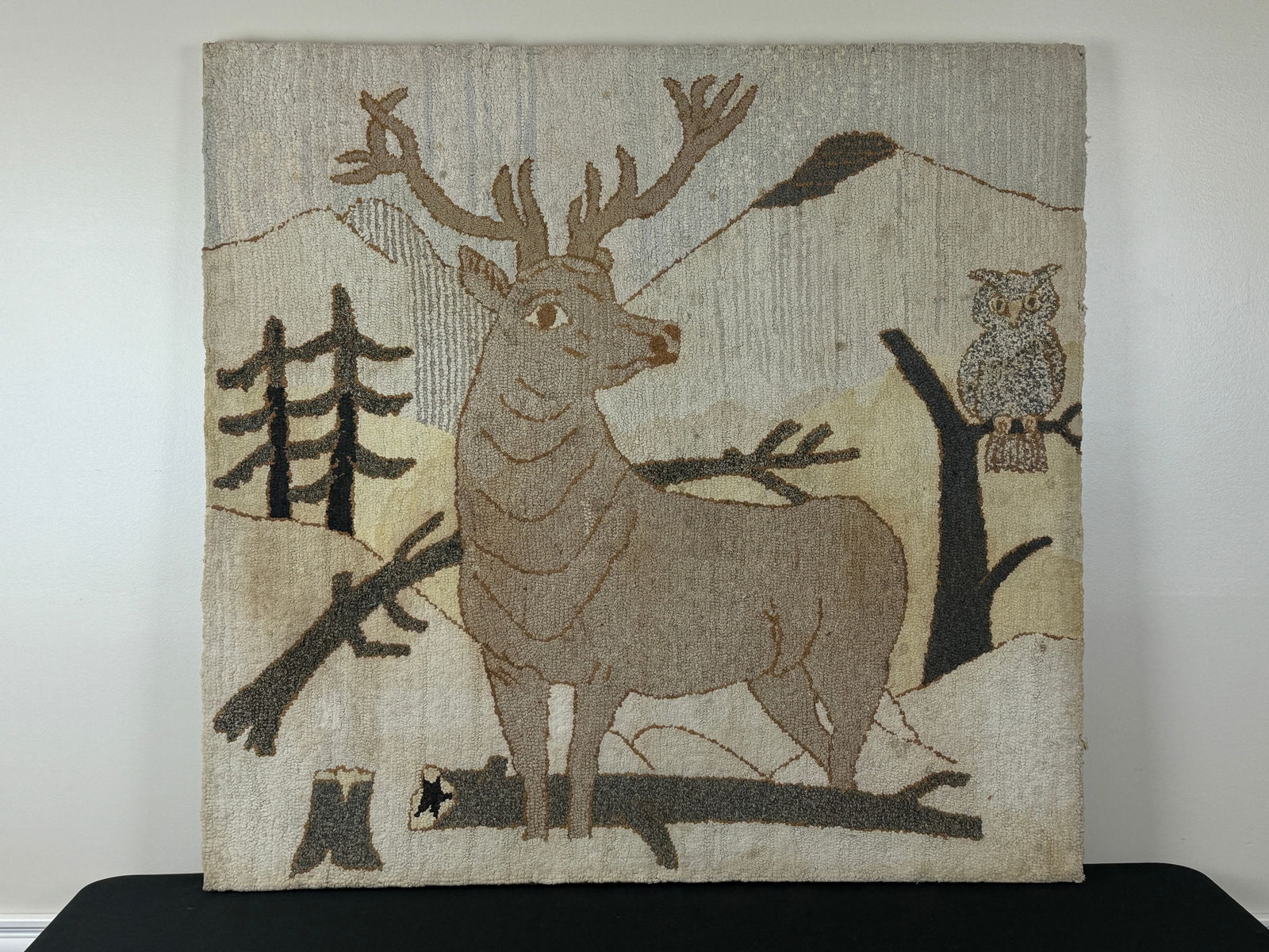 Deer and Owl Hooked Rug (1 of 3)