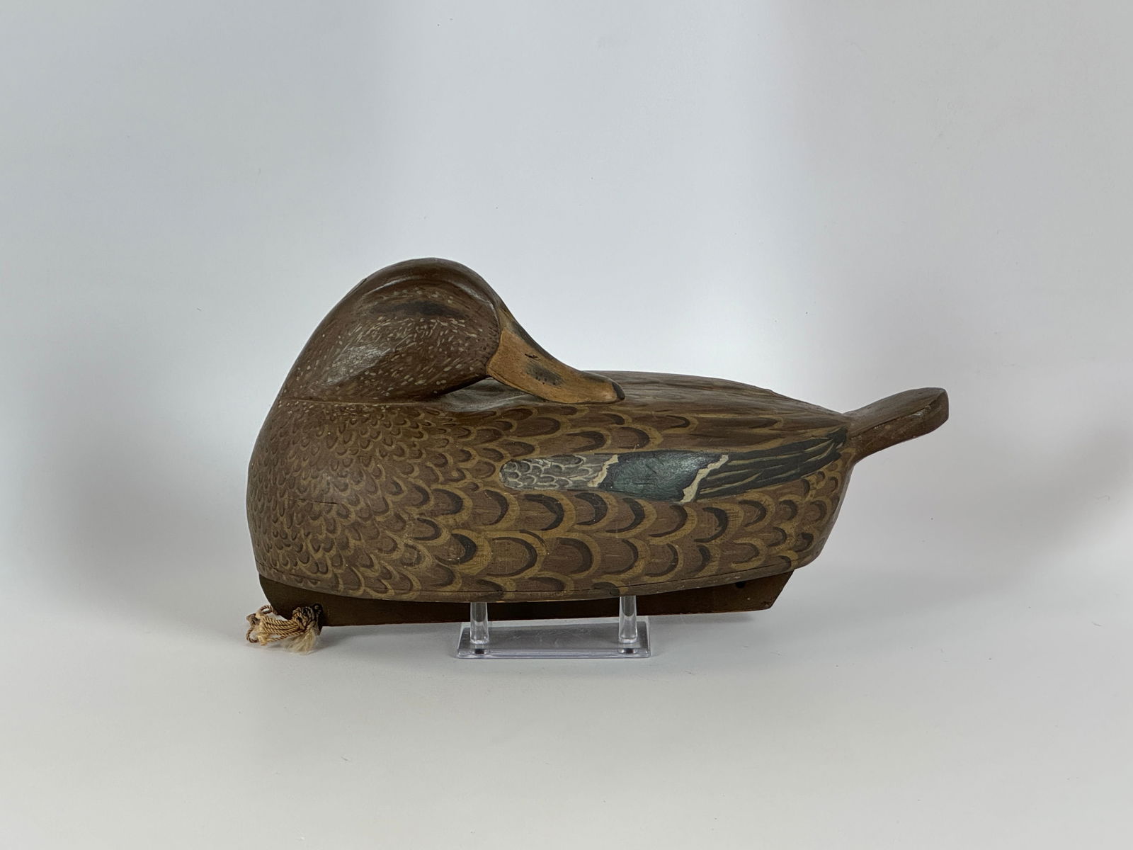 Connecticut Hollow Hen Mallard Duck Decoy (1 of 4)