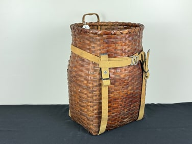 Adirondack Pack Basket with Canvas Straps