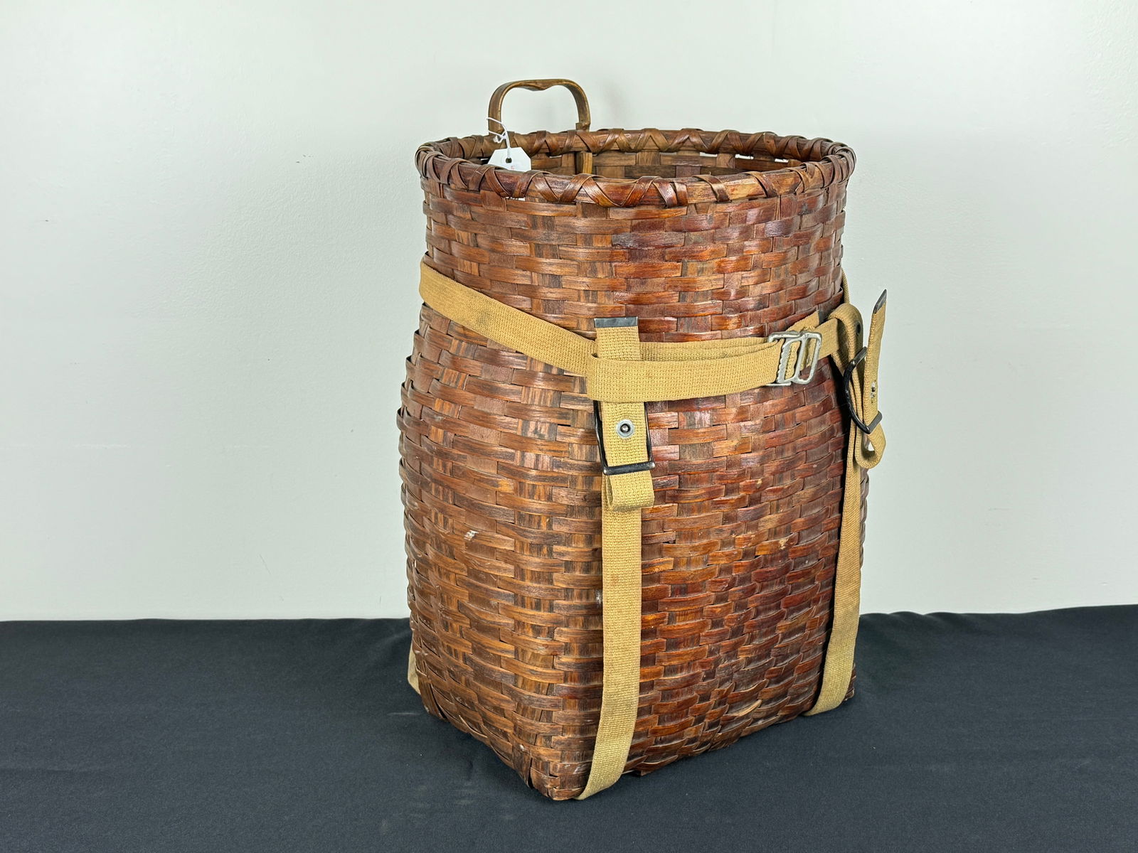 Adirondack Pack Basket with Canvas Straps (1 of 6)