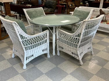 Bar Harbor Wicker Patio Table & Chairs - 5 pc set